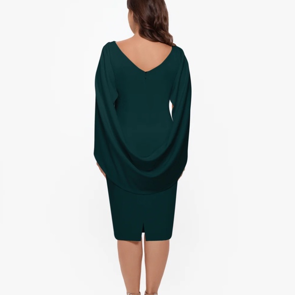 Betsy & Adam - PLUS "JORDAN" SHORT SCUBA CREPE DRAPE BACK DRESS - 20W - Picture 2 of 7